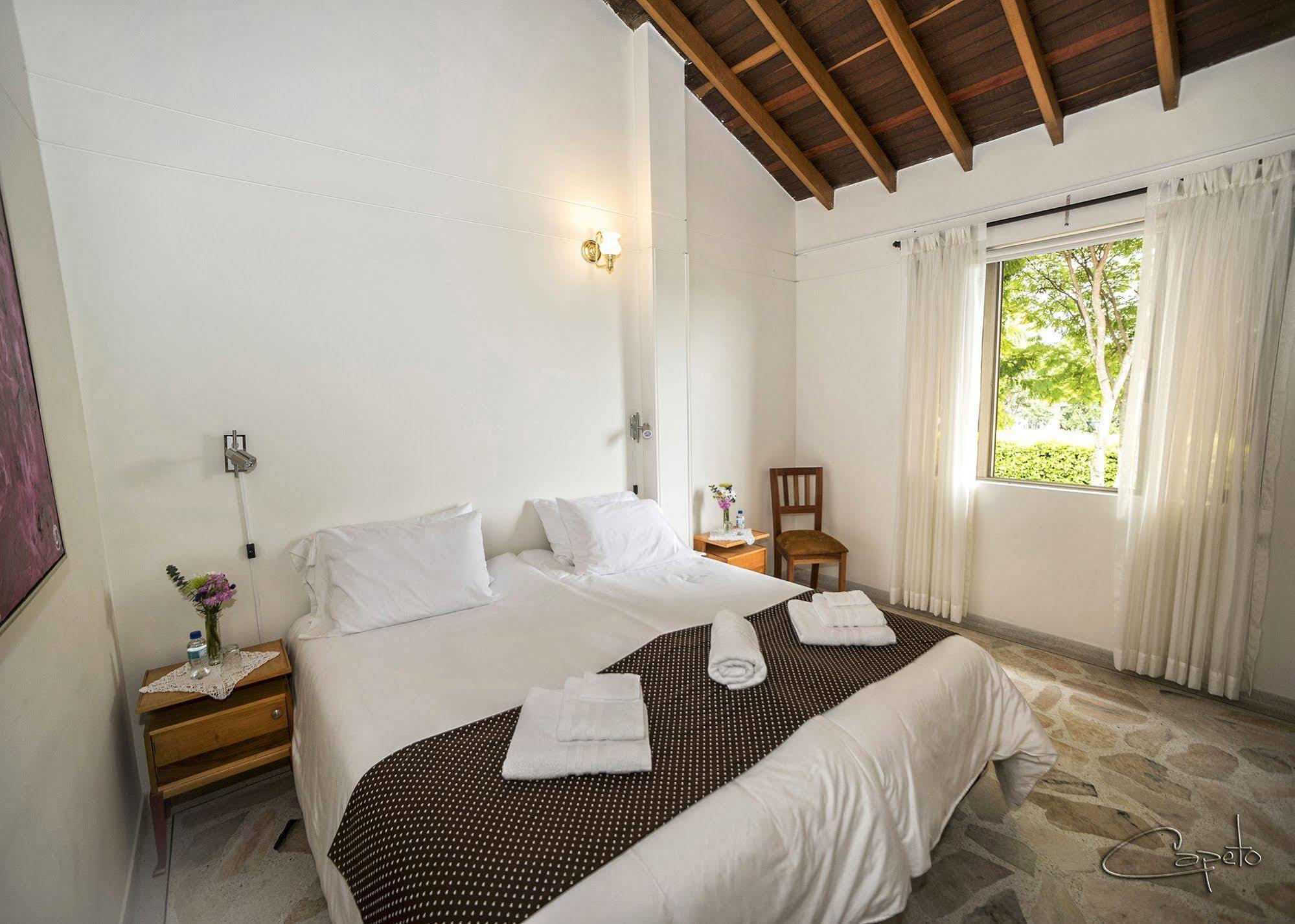 El Lugar Boutique Hotel Cerritos Екстериор снимка