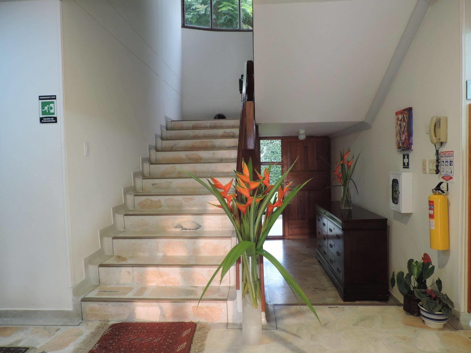 El Lugar Boutique Hotel Cerritos Екстериор снимка